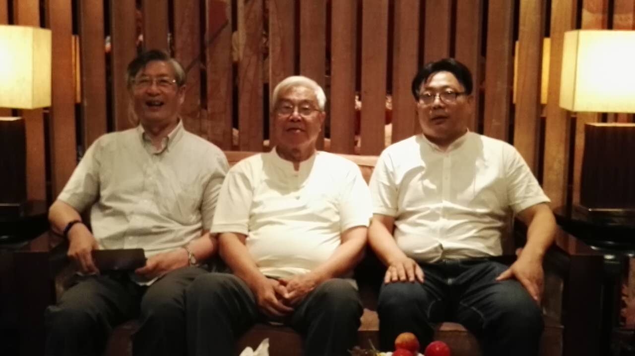 &#20247;&#24425;&#23448;&#32593;&#45;&#40;&#20013;&#22269;&#41;&#32929;&#20221;&#26377;&#38480;&#20844;&#21496;